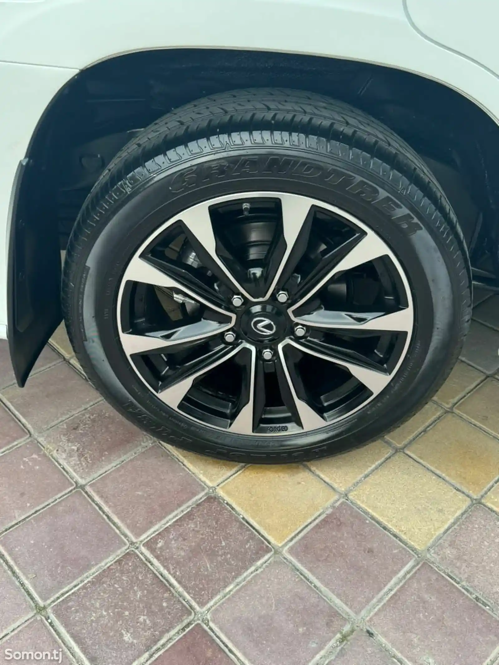 Lexus LX series, 2018-11