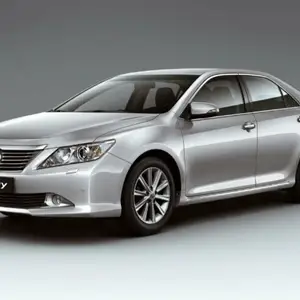 Лобовое стекло от Toyota Camry 4