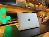 Ноутбук Apple MacBook Pro-4