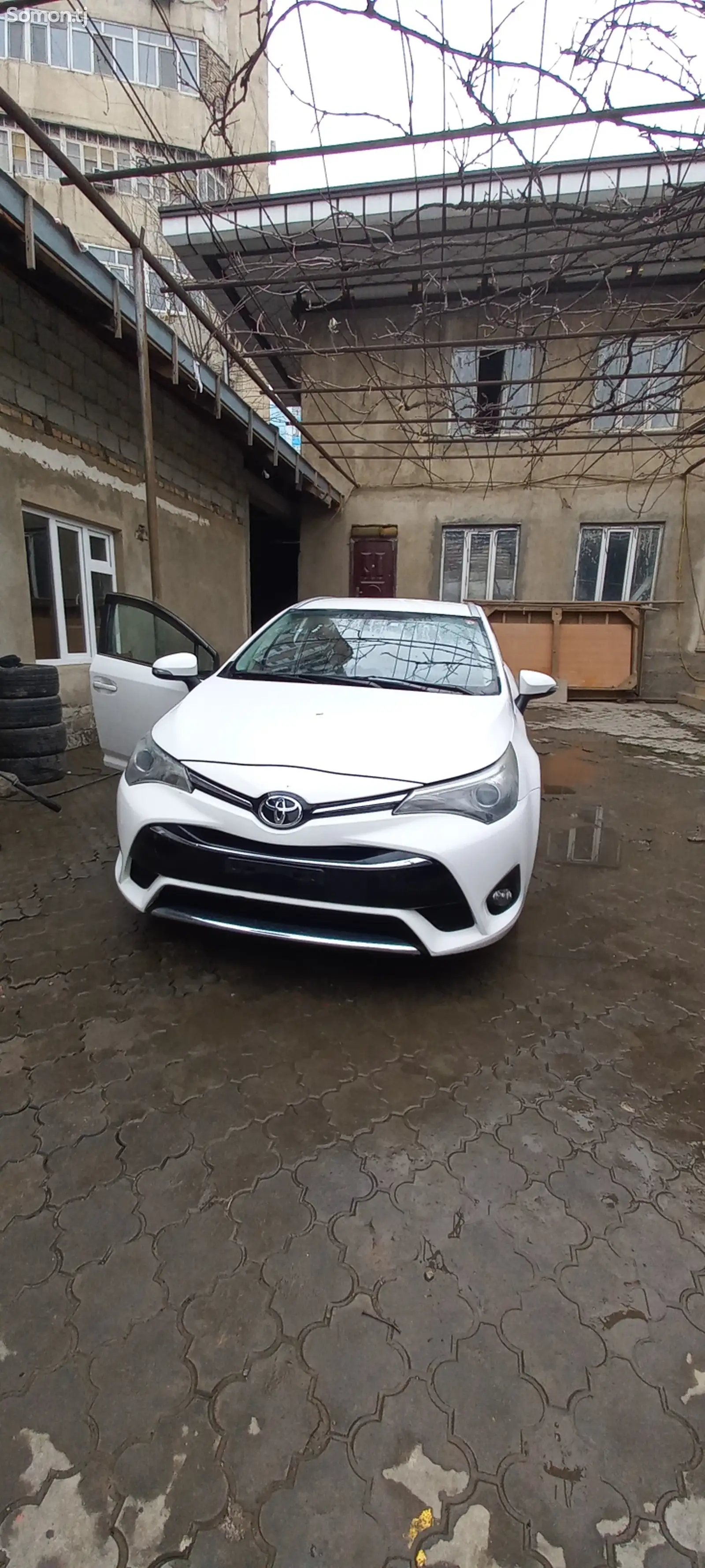 Toyota Avensis, 2016-1