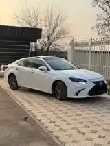 Lexus ES series, 2016-3