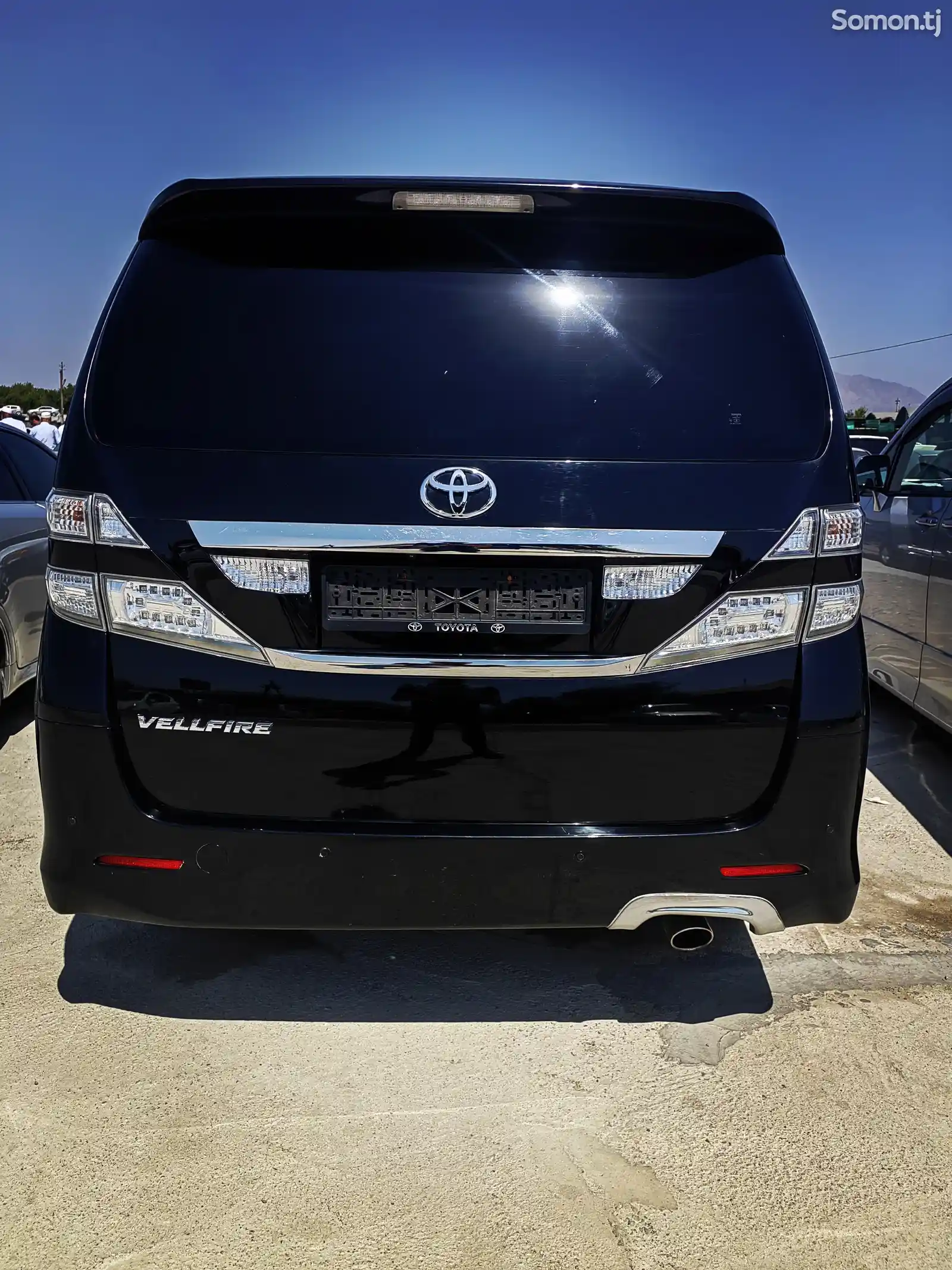 Toyota Vellfire, 2014-4