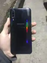 Samsung Galaxy A30s-2