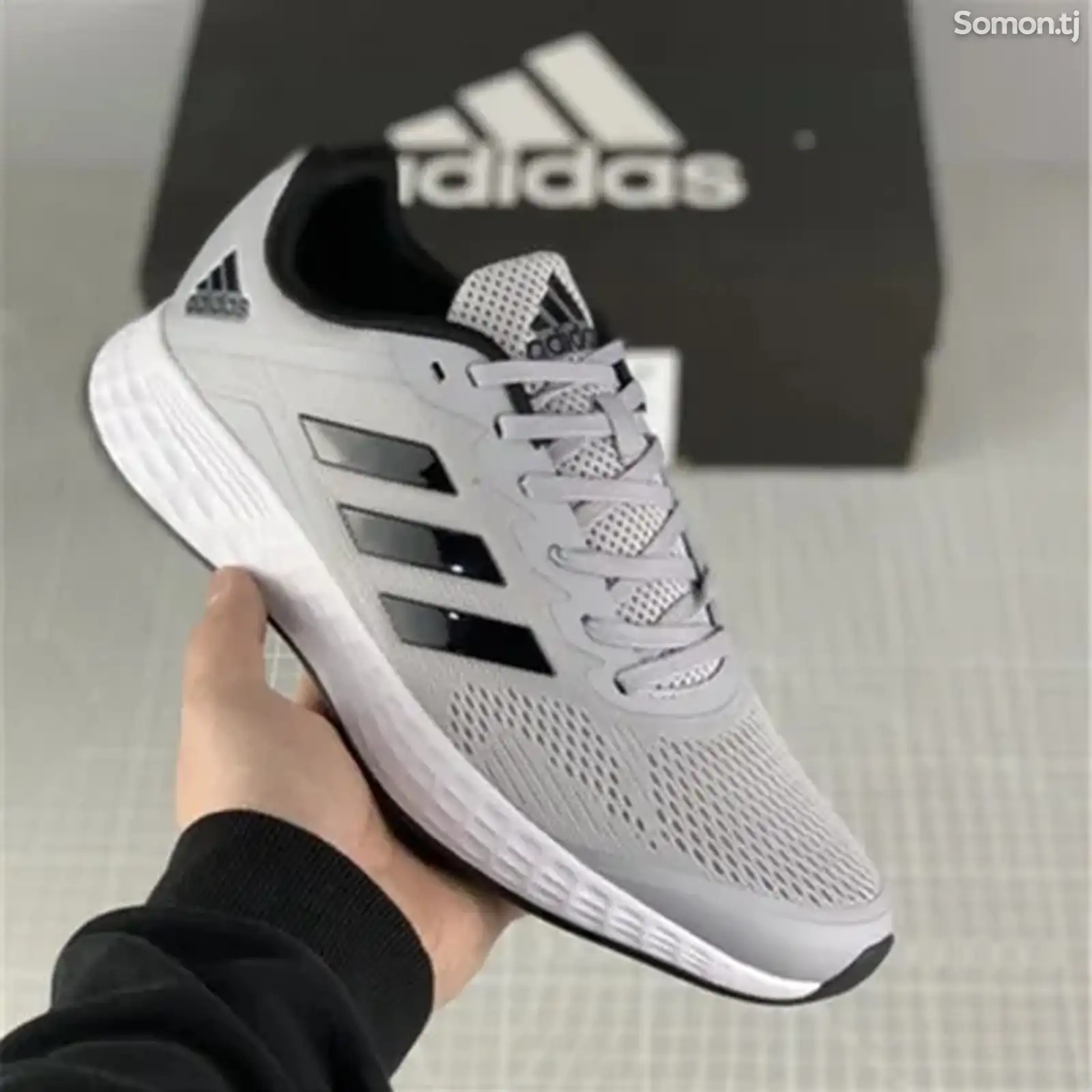 Кроссовки Adidas-1