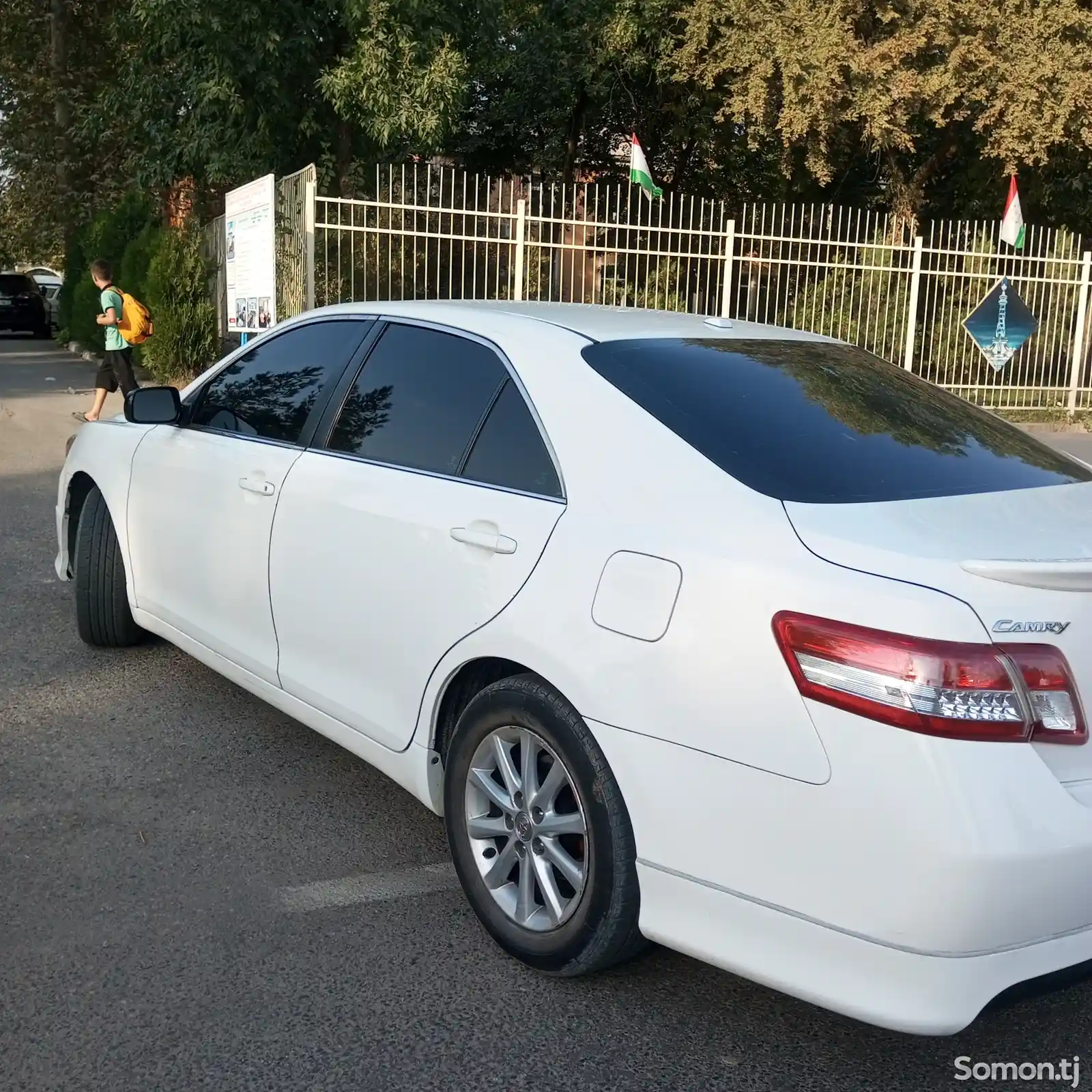 Toyota Camry, 2011-6