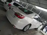 Toyota Camry, 2015-5