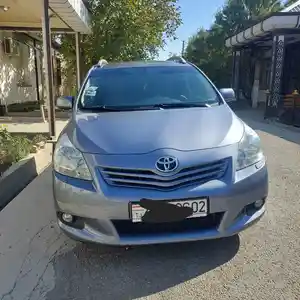 Toyota Verso, 2010