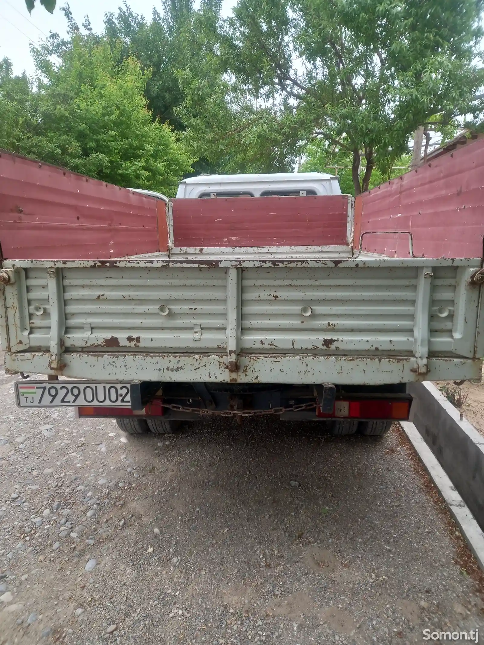 Бортовой грузовик Газель-3