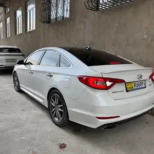 Hyundai Sonata, 2016