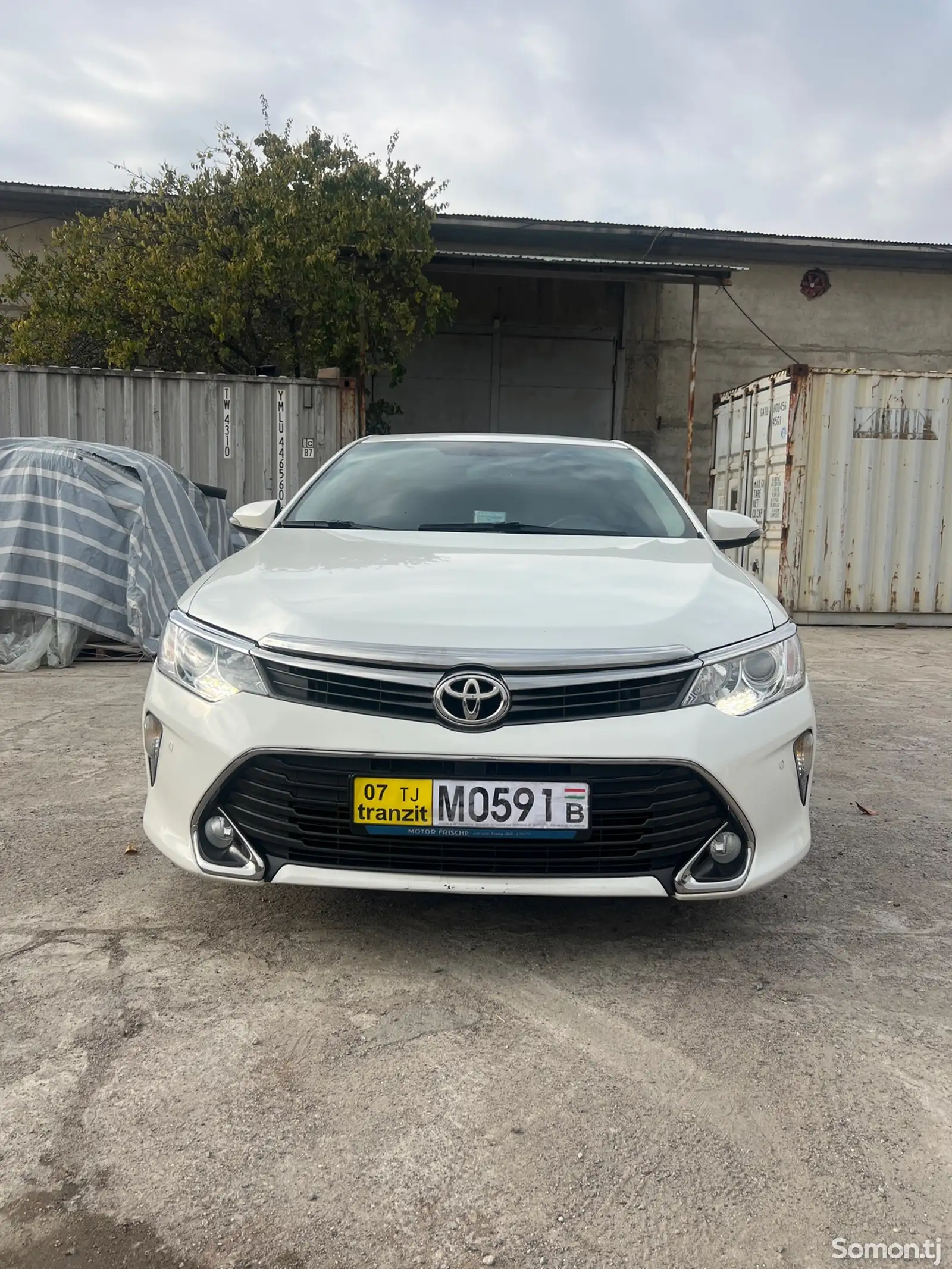 Toyota Camry, 2015-1