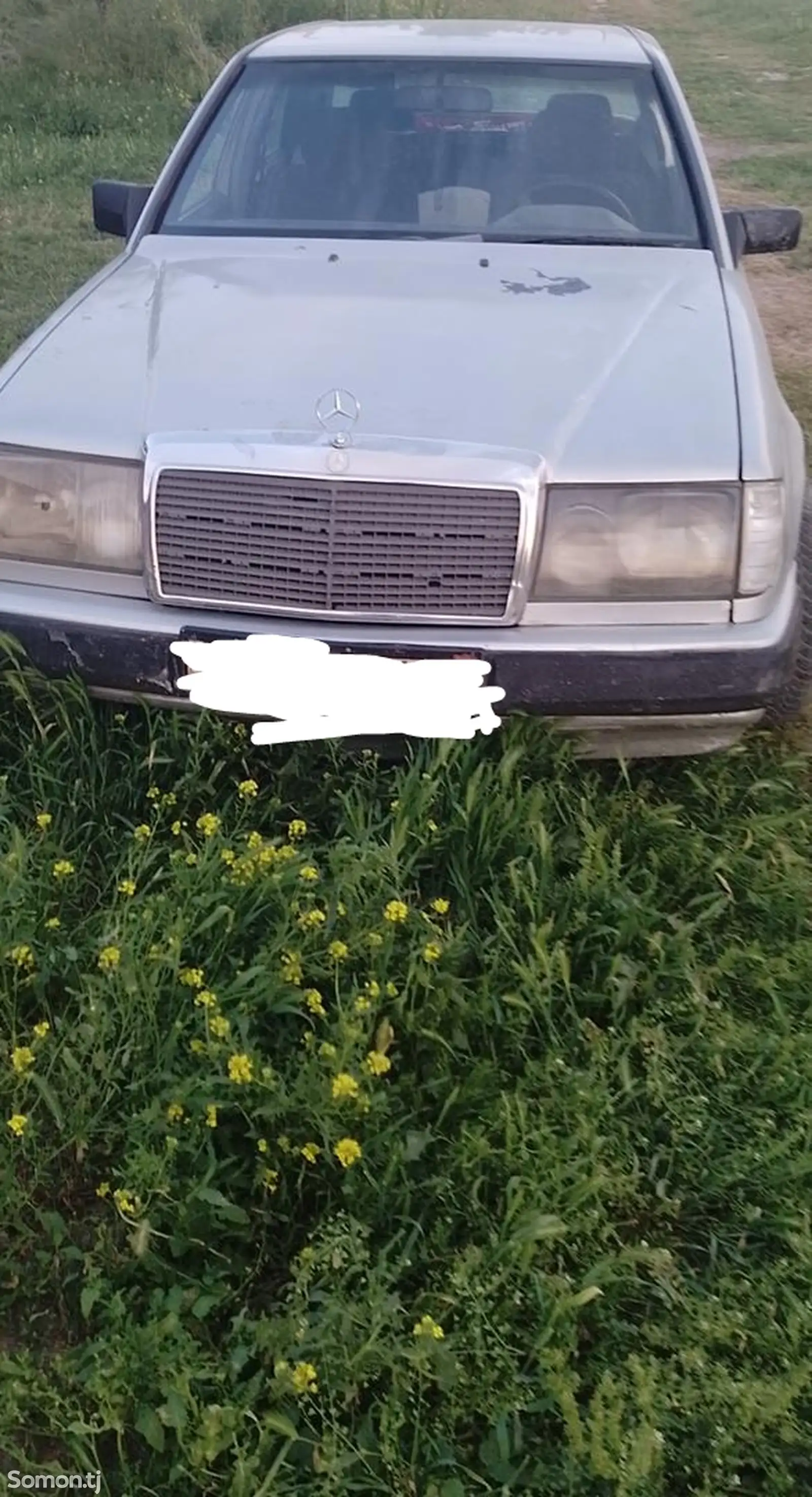 Mercedes-Benz W124, 1988