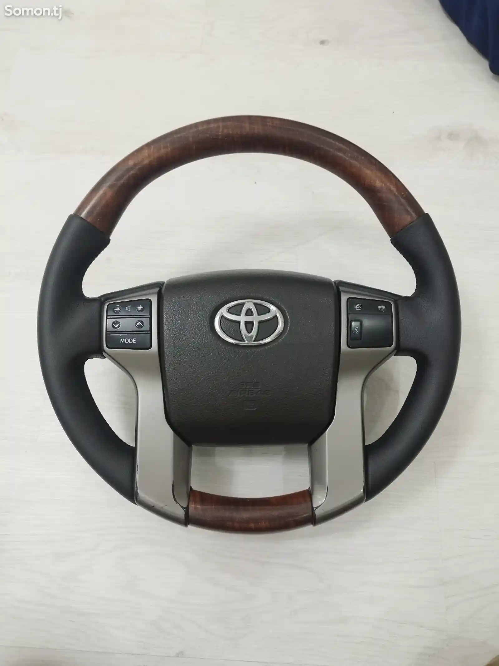 Руль от Toyota Land Cruiser Prado 150