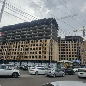 3-комн. квартира, 8 этаж, 77 м², поворот фабрики Ленинград