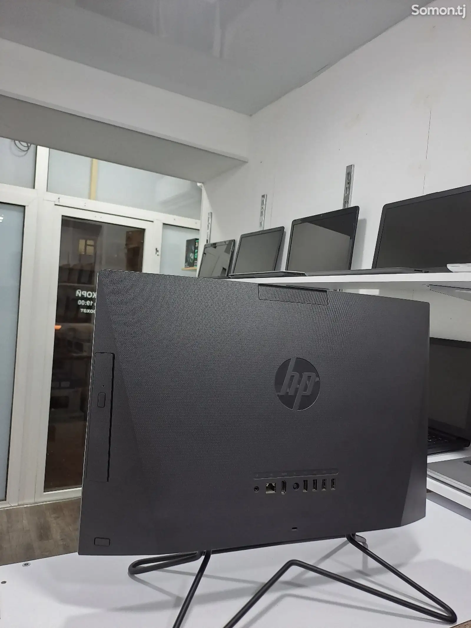 Моноблок hp core i3-10gen-3