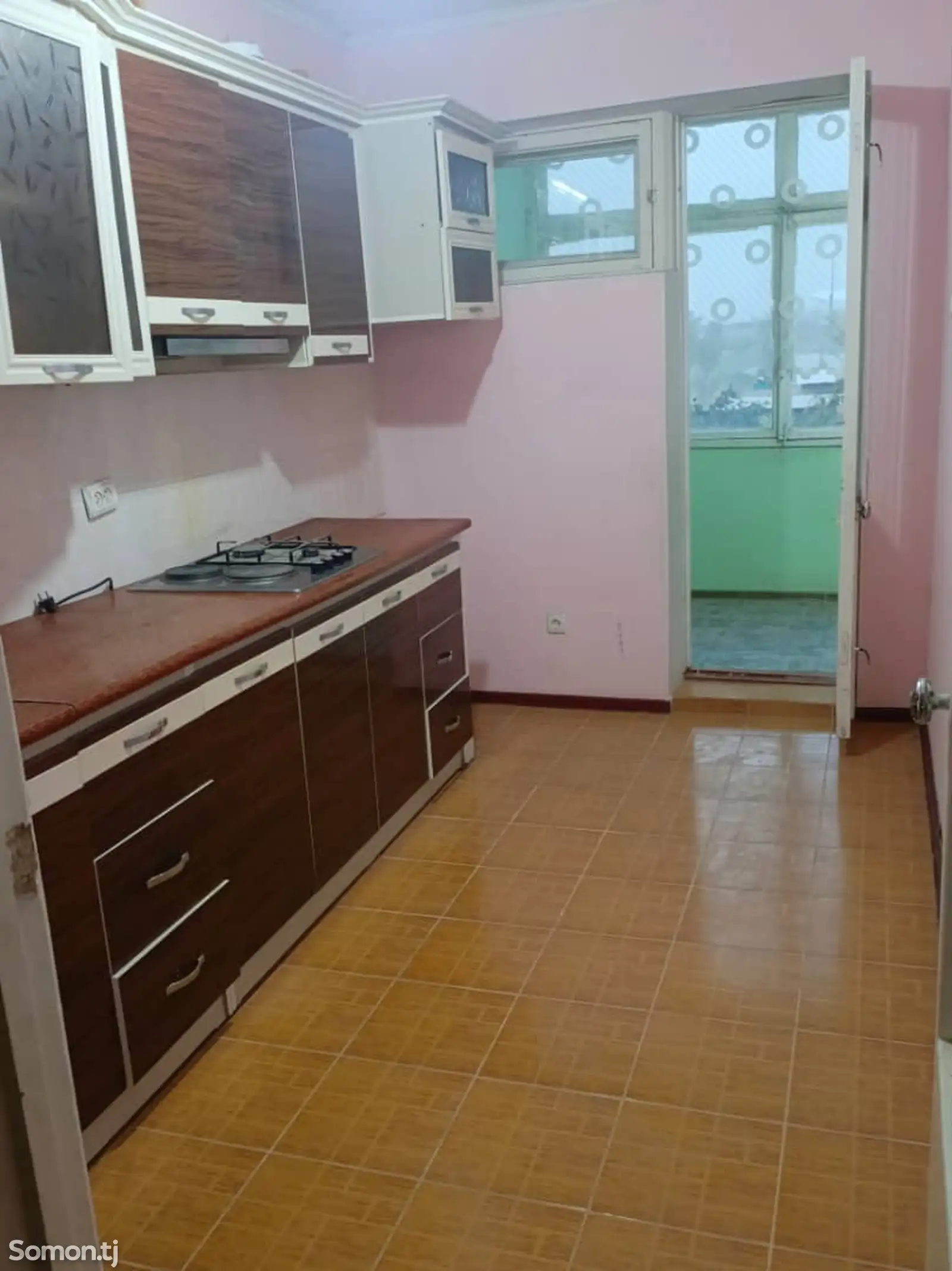 3-комн. квартира, 4 этаж, 1 м², Сирдаринский-10