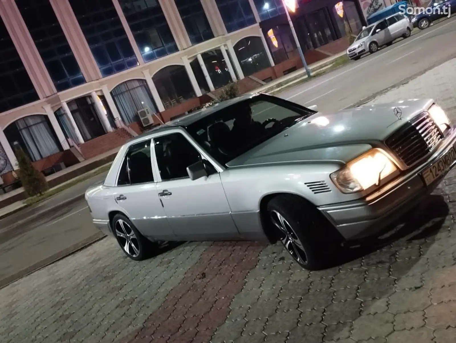 Mercedes-Benz W124, 1995-1