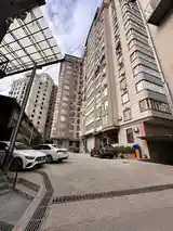 2-комн. квартира, 2 этаж, 65 м², Театр оперы и балета-9