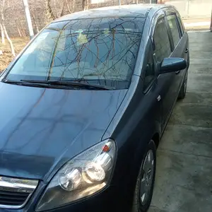 Opel Zafira, 2006