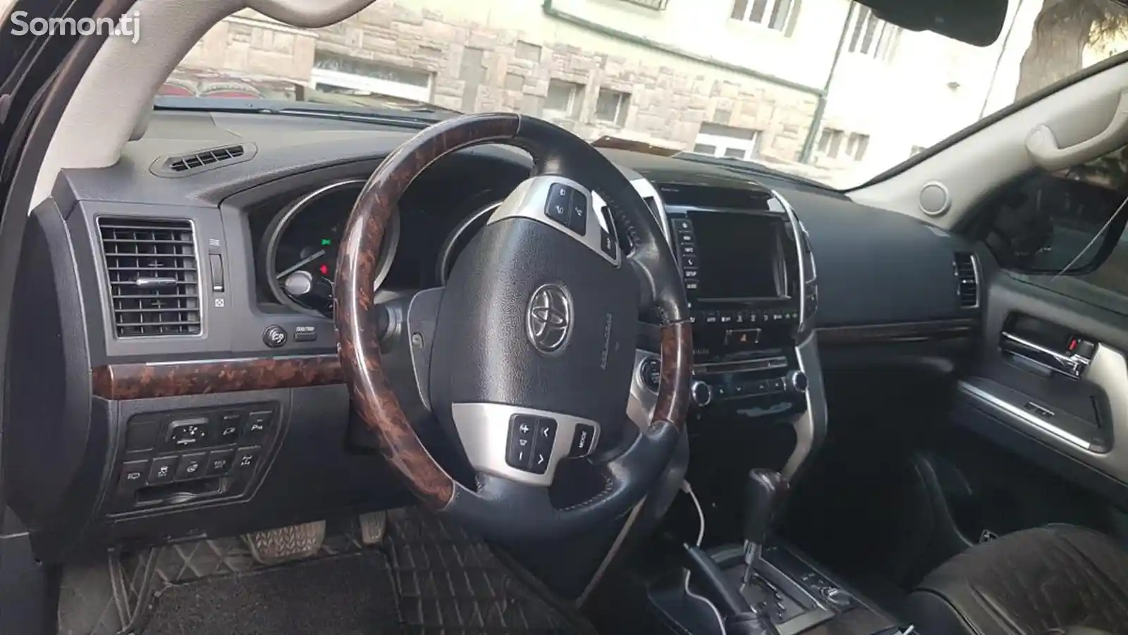 Toyota Land Cruiser, 2015-2