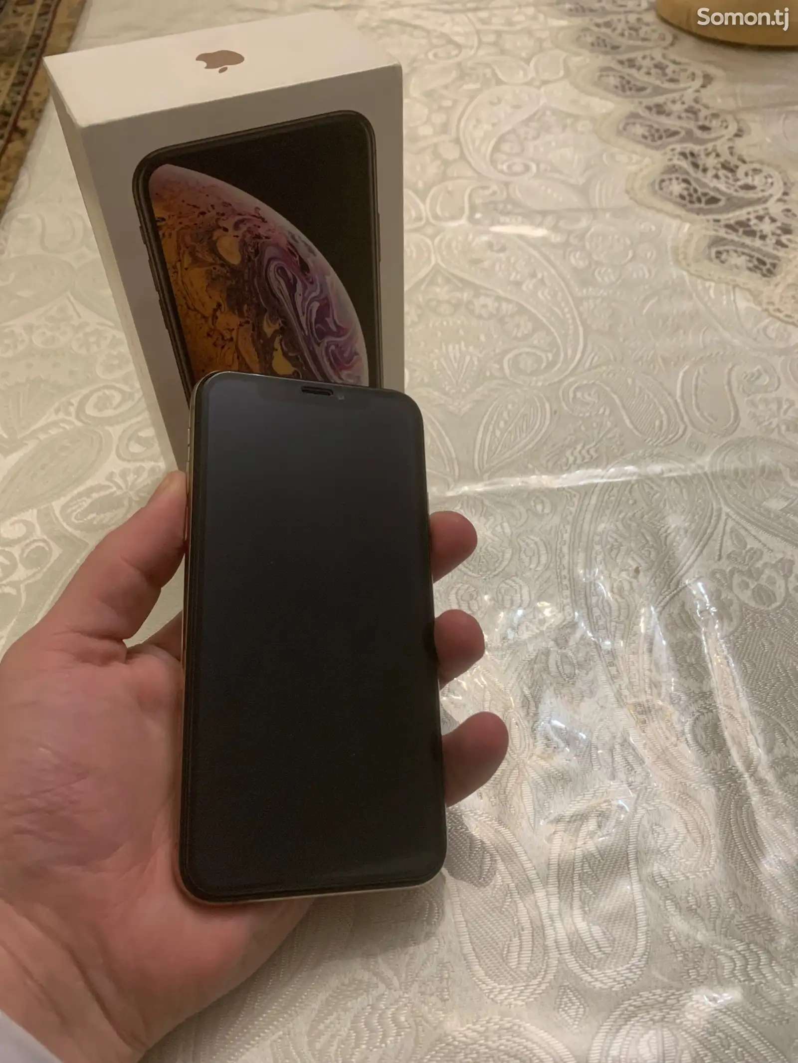 Apple iPhone Xs, 64 gb, Gold-1