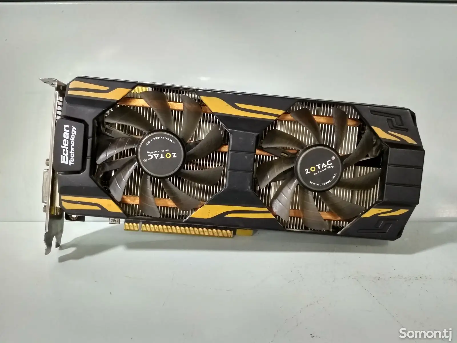 Видеокарта Zotac GTX 760 GDDR5 2GB 256Bit-1