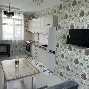 2-комн. квартира, 2 этаж, 55м², Фирдавси