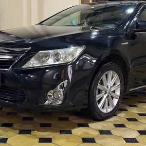 Toyota Camry, 2012