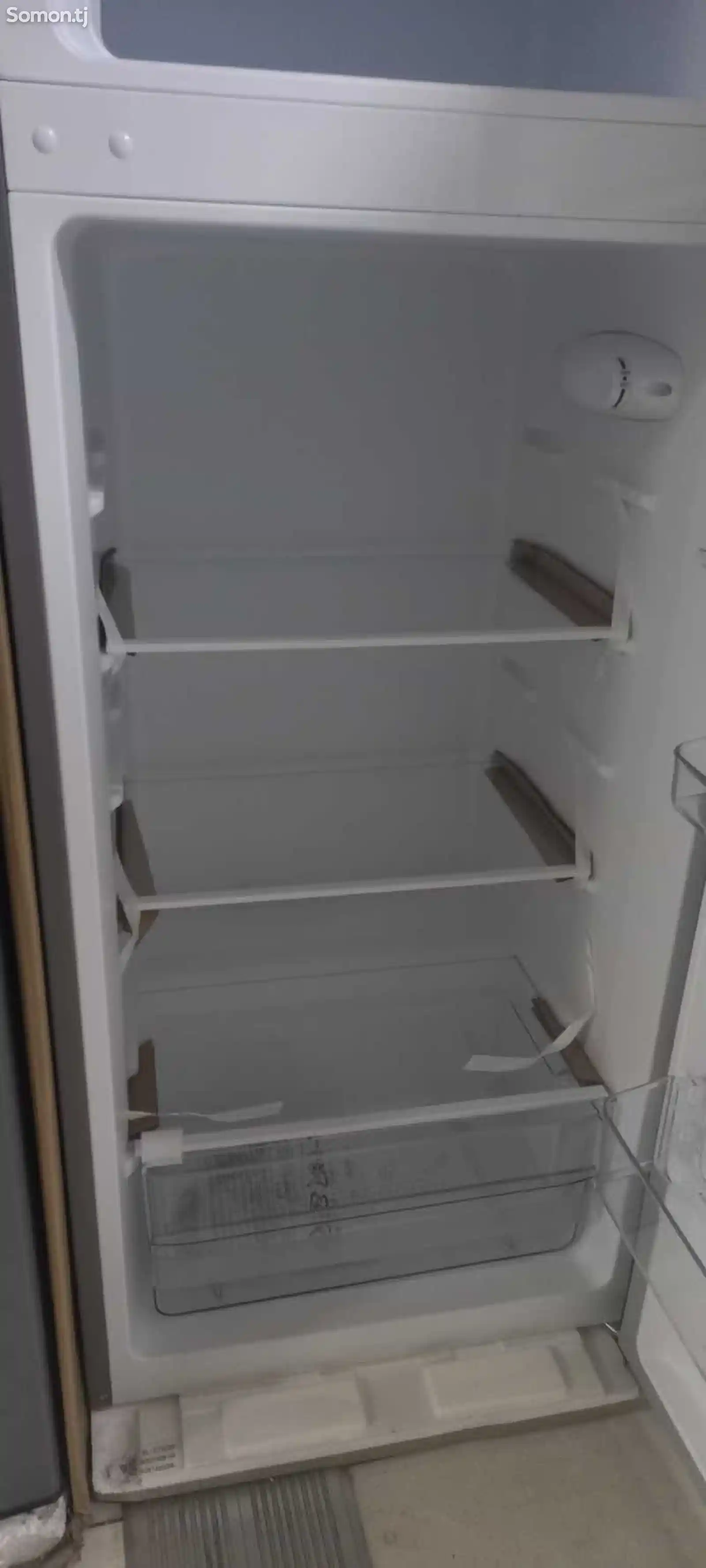 Холодильник Blesk 273-3