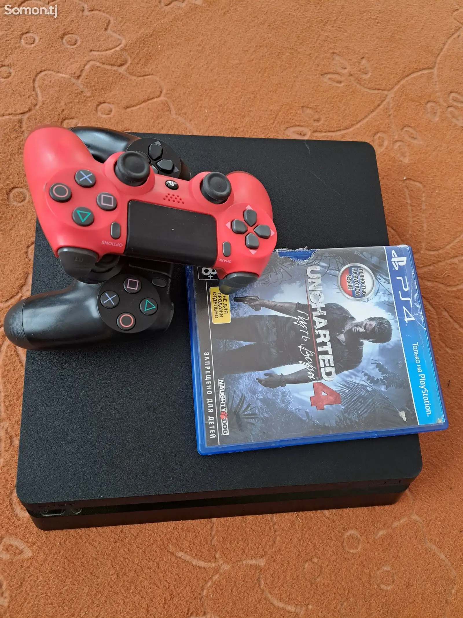 Игровая приставка Sony PlayStation 4 slim-1