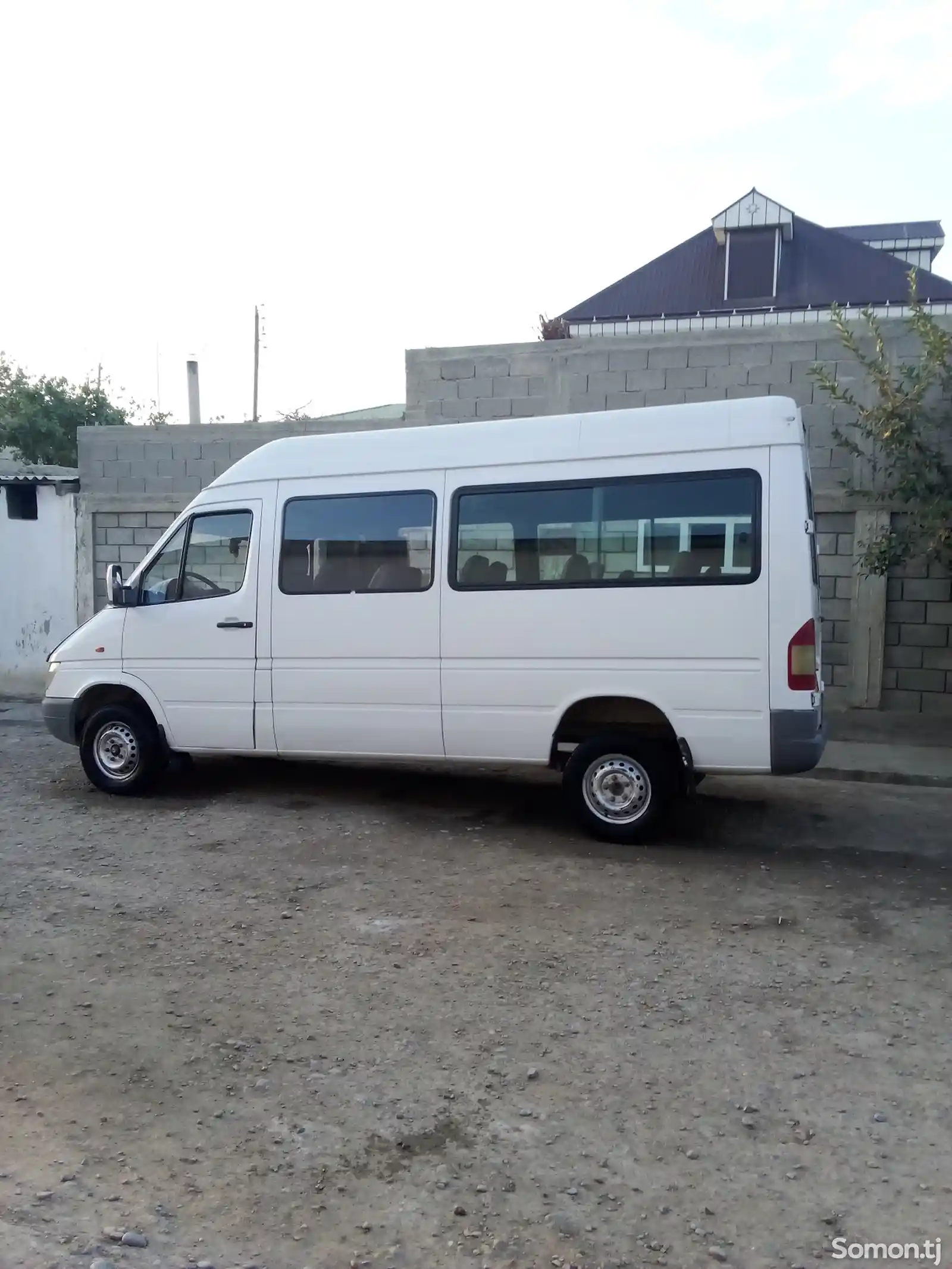 Mercedes-Benz Sprinter, 2001-1