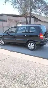 Opel Zafira, 2000-2