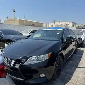 Lexus ES series, 2015