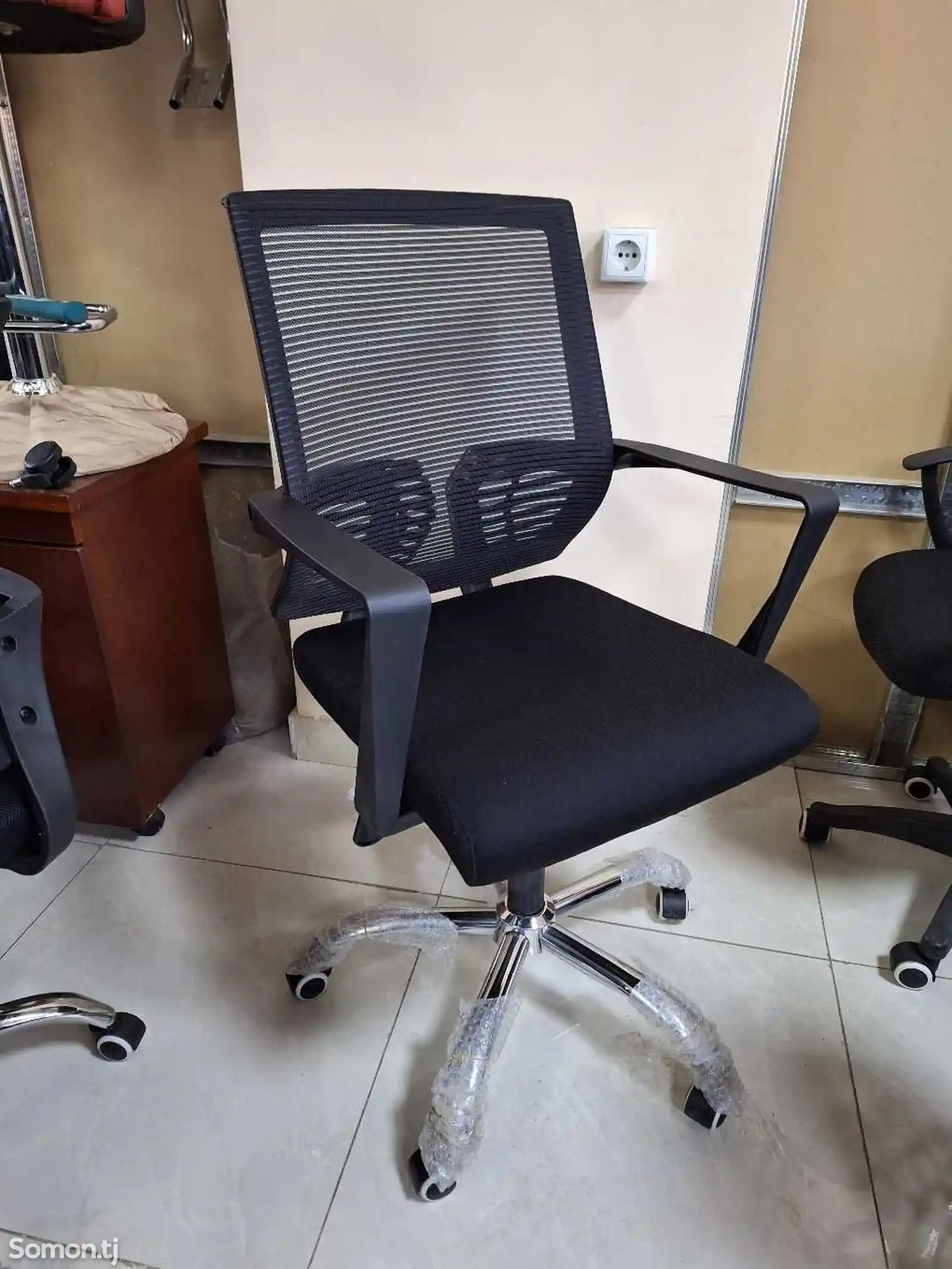 Кресло для офиса-3