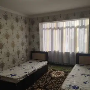 2-комн. квартира, Цокольный этаж, 70м², 19 мкр