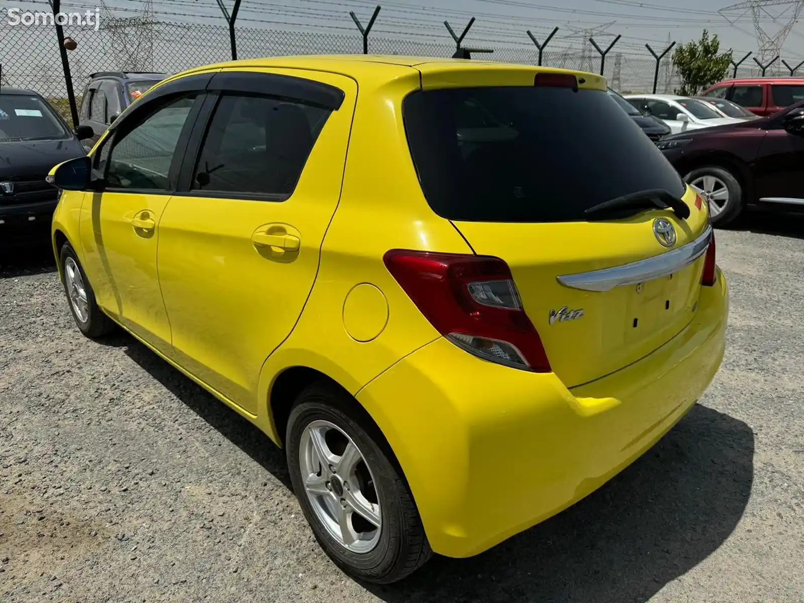 Toyota Vitz, 2015-5