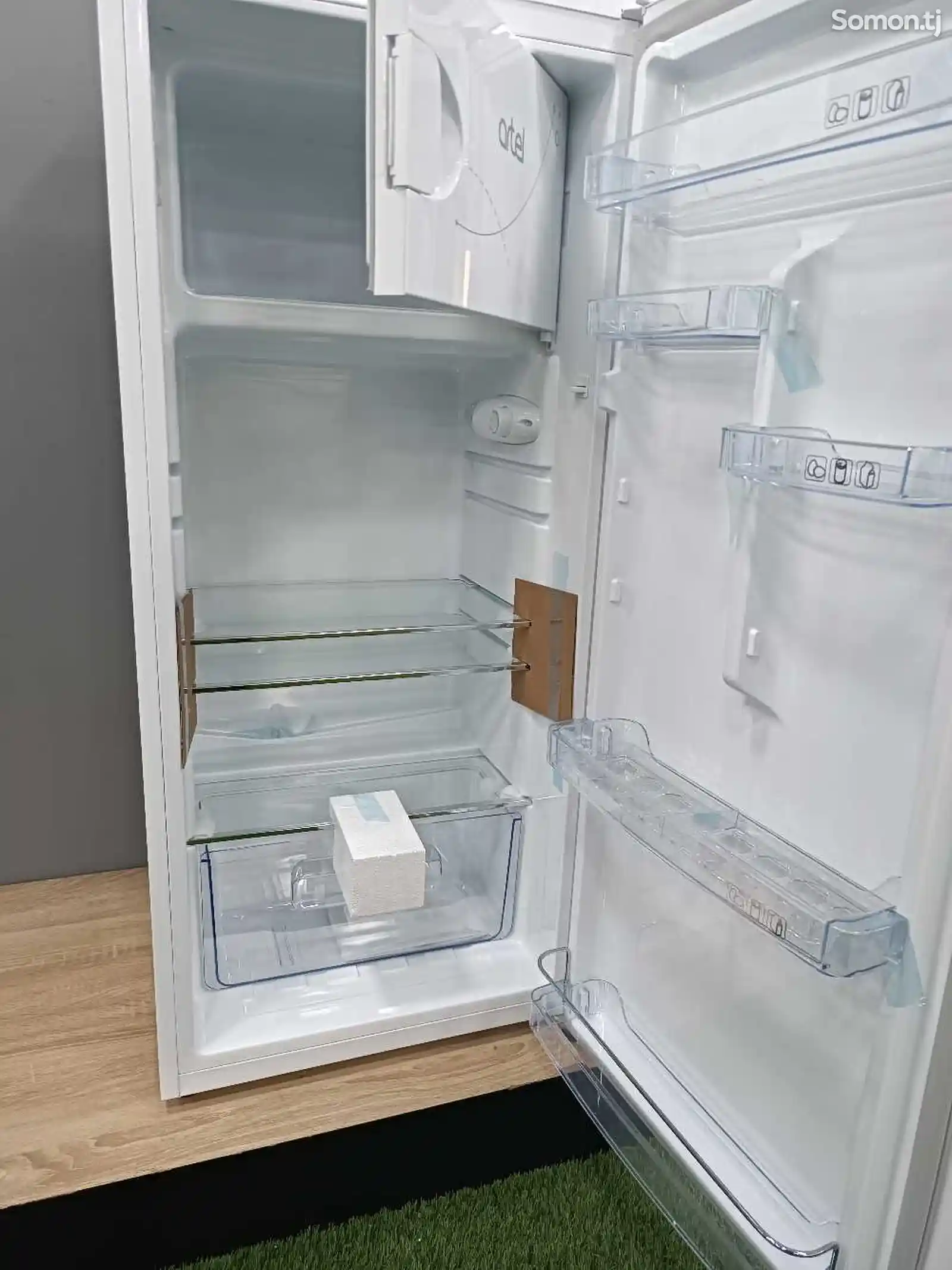 Холодильник Artel 228 fn-4