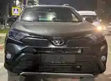 Toyota RAV 4, 2017-2