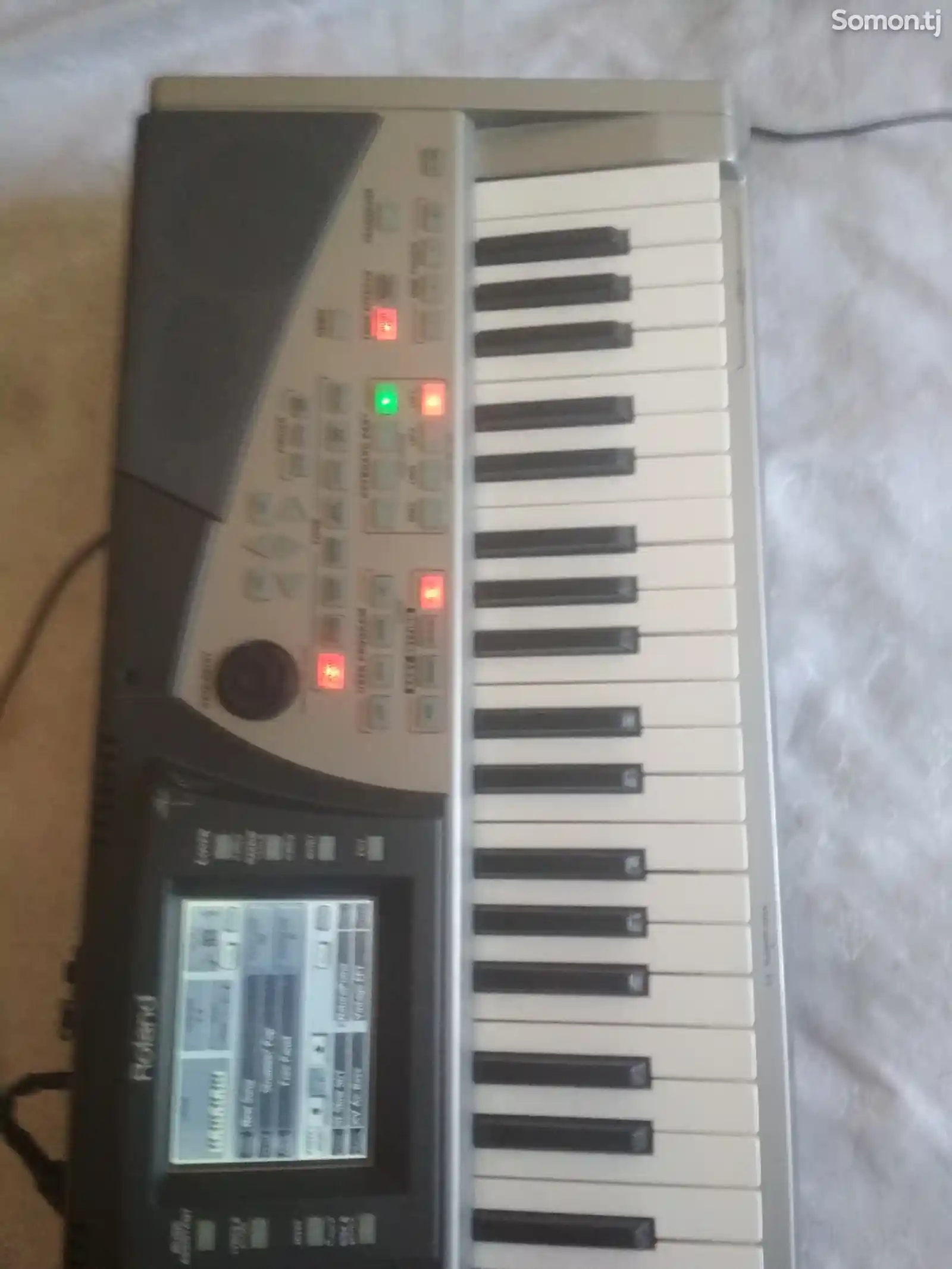 Синтезатор Roland e-50-5