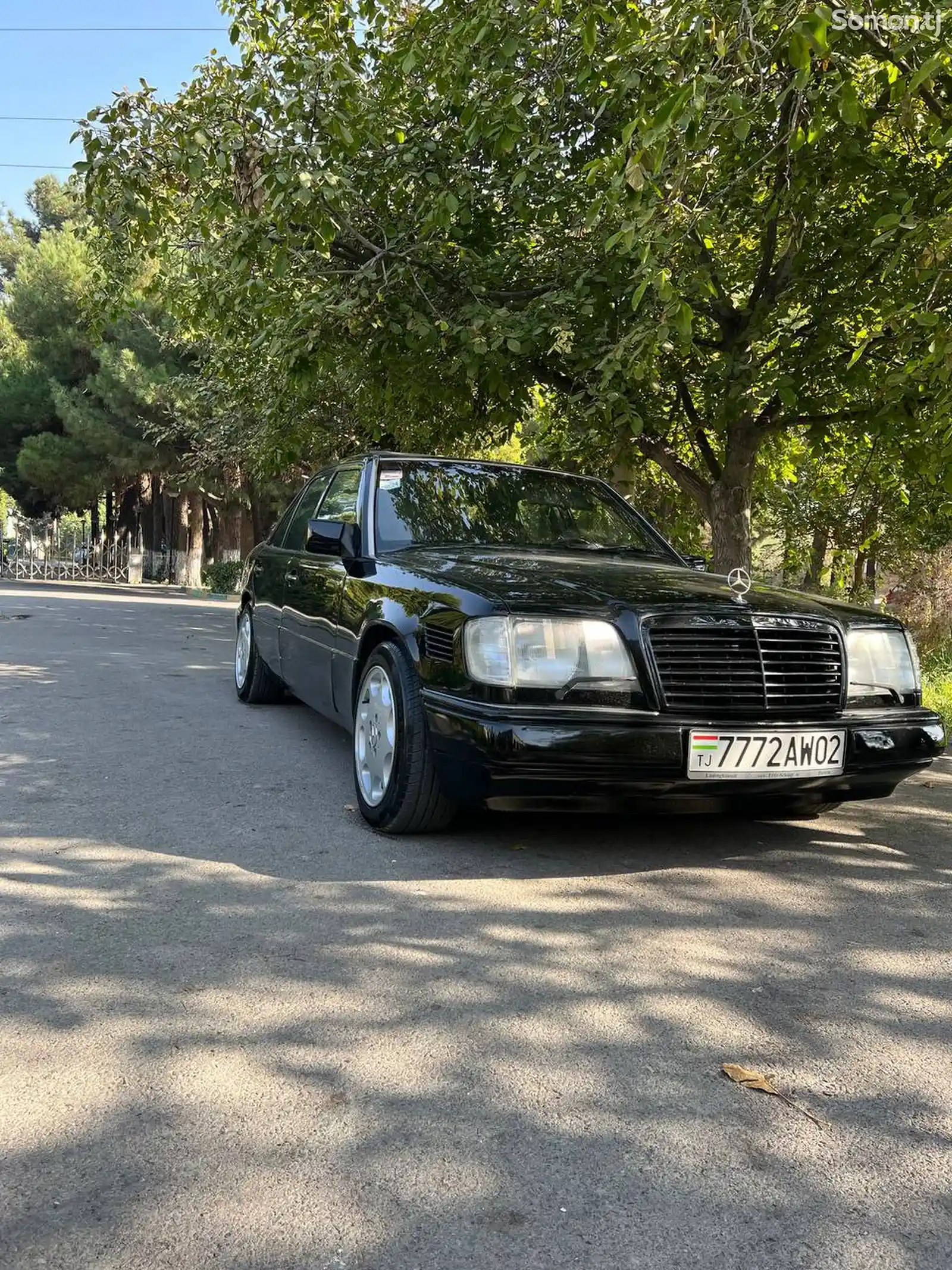 Mercedes-Benz W124, 1993-1