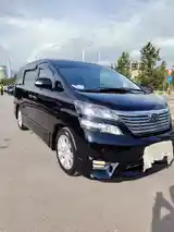 Toyota Vellfire, 2009-2