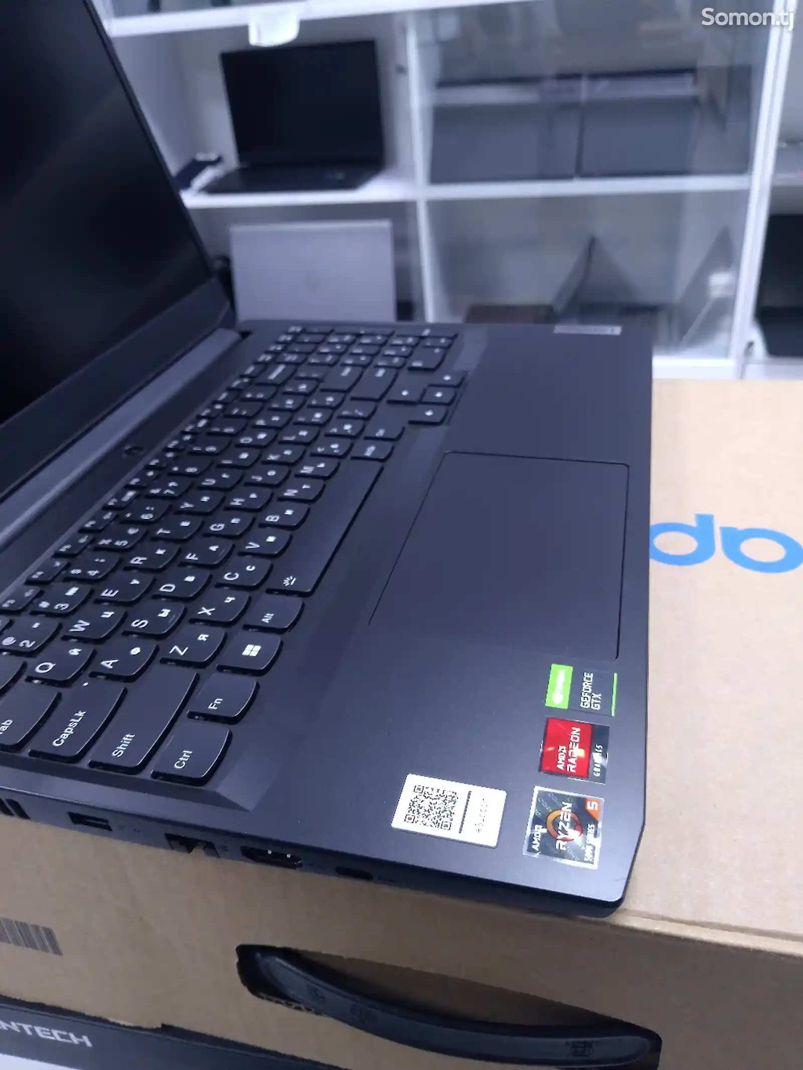 Игровой ноутбук Lenovo Ryzen 5 5600H 3.30GHz GTX 1650 RAM DDR4 16ГБ-3