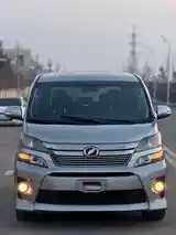 Toyota Vellfire, 2014-3