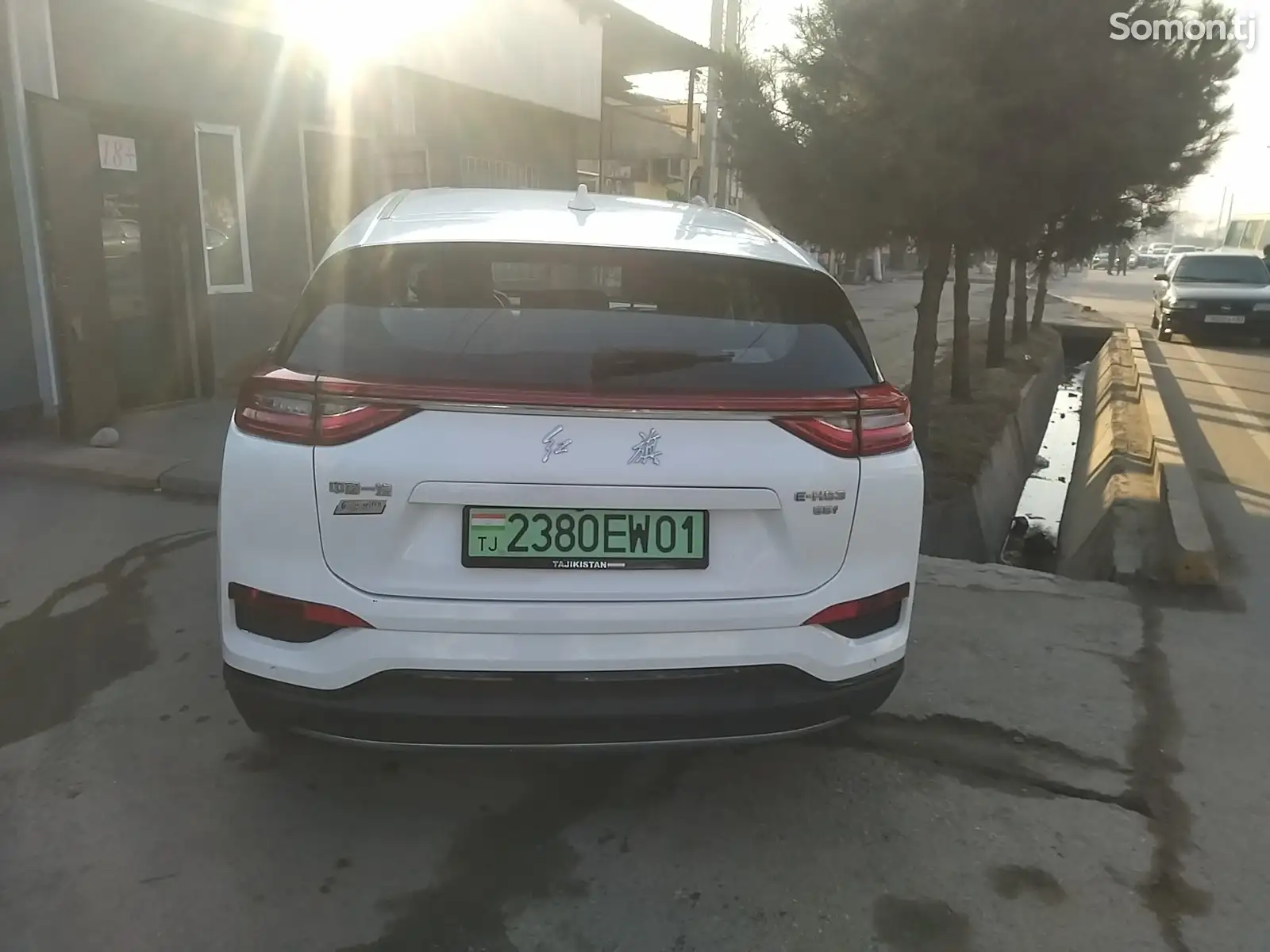 Hongqi HS3, 2019-1