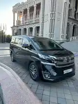 Toyota Vellfire, 2015-3