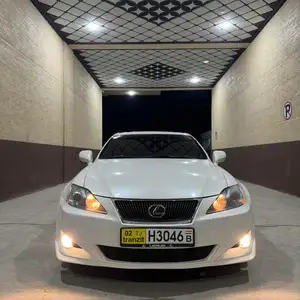 Lexus IS series, 2008