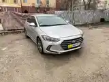 Hyundai Elantra, 2017-2