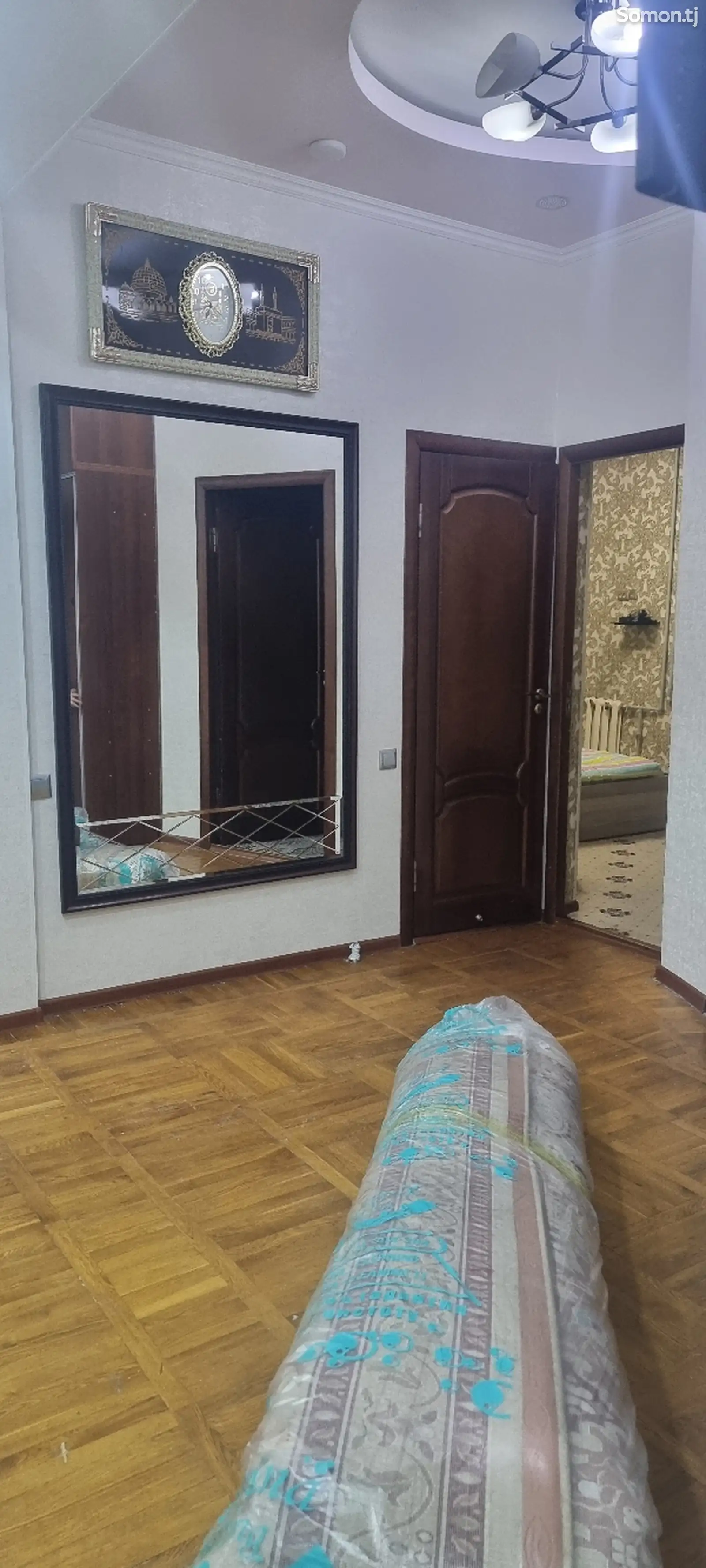 4-комн. квартира, 3 этаж, 140м², Сино-5