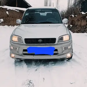 Toyota RAV 4, 2000