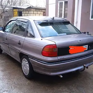 Opel Astra F, 1992