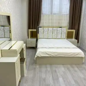 2-комн. квартира, Цокольный этаж, 51 м², 31мкр